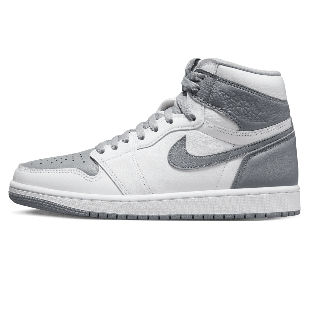 Air Jordan 1 Retro High 'stealth