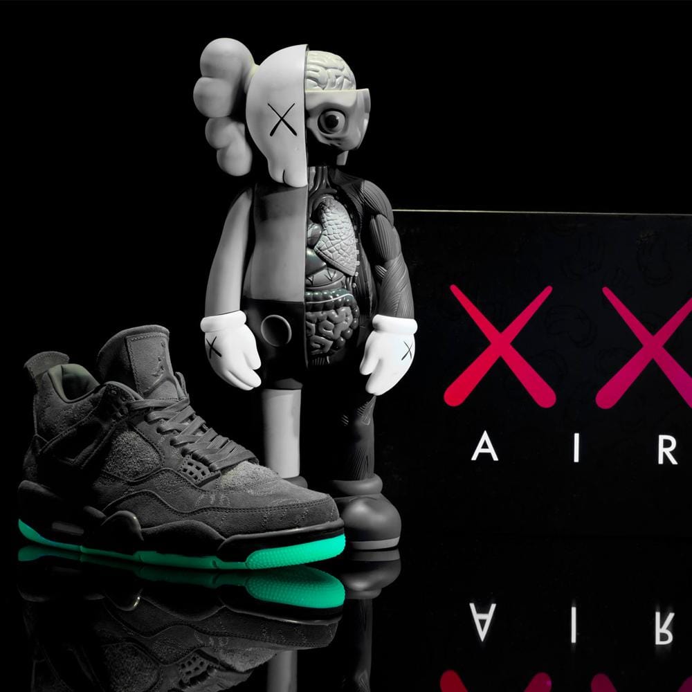 KAWS x Air Jordan 4 Retro 'Cool Grey & White'